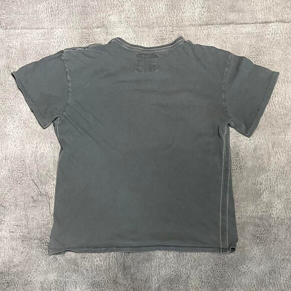 Trunk Ltd Kiss World Tour 1979 Army Graphic Tee - Picture 5 of 8